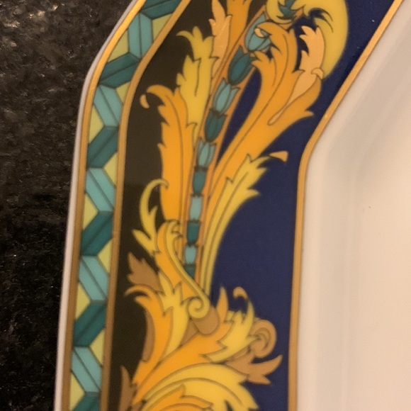 9” Le Roi Soleil Versace salad plate - Picture 2 of 5